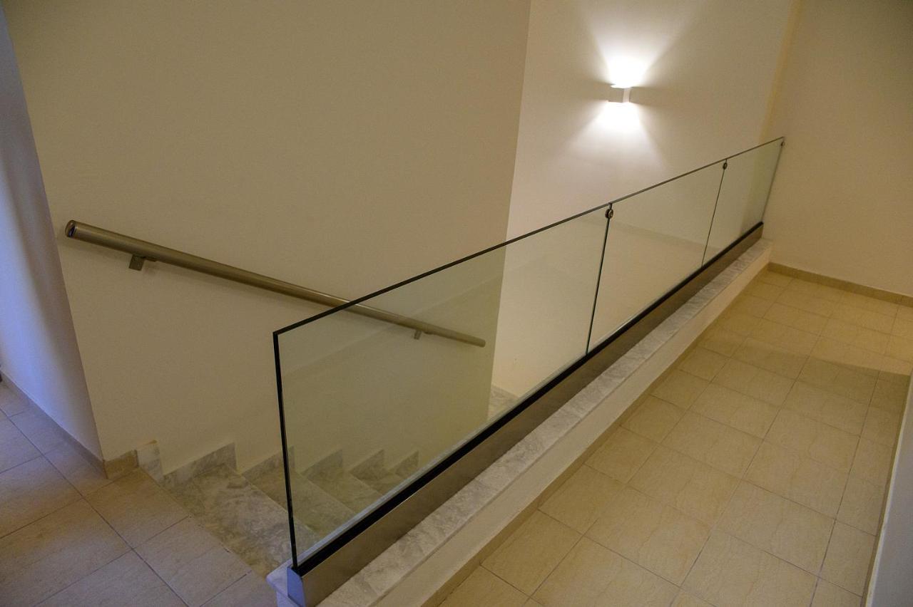 Uni Island - City Center Suites Heraklion Exteriör bild