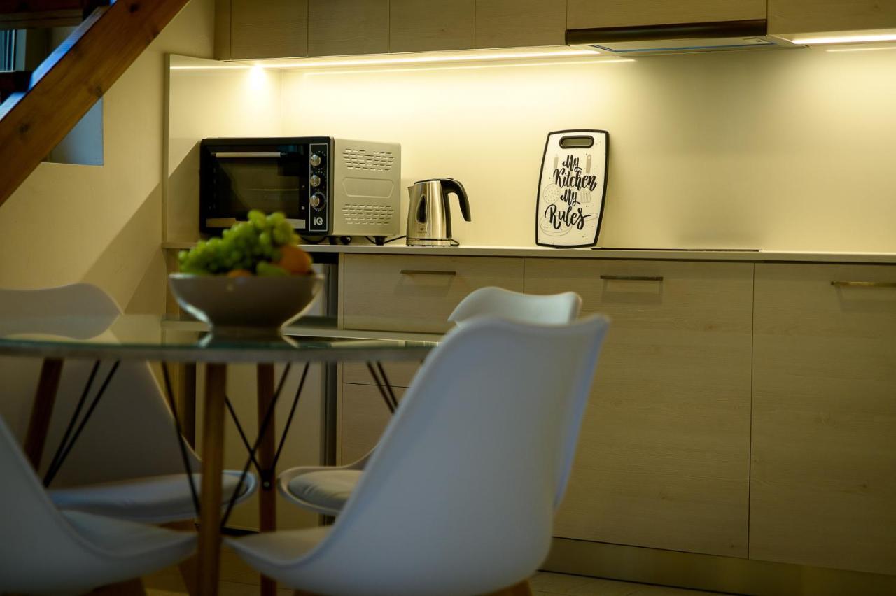 Uni Island - City Center Suites Heraklion Exteriör bild